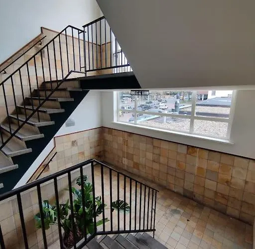 شقة Eindhoven City Apartments D 4P Free Public Parking *