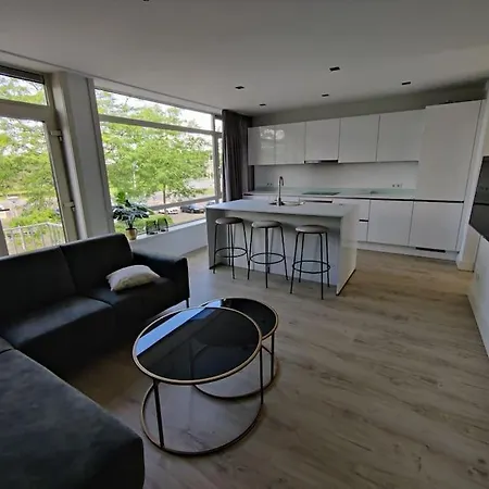 K50165 Modern Near The Center And Free Parking * Eindhoven
